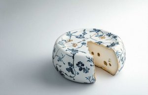 Fromage décoré façon porcelaine